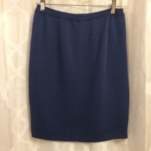 $18/2+ Liz & Co. Pull-on Sweater Skirt Wool Blend